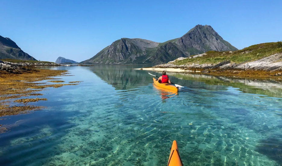 Kayak Lofoten Islands